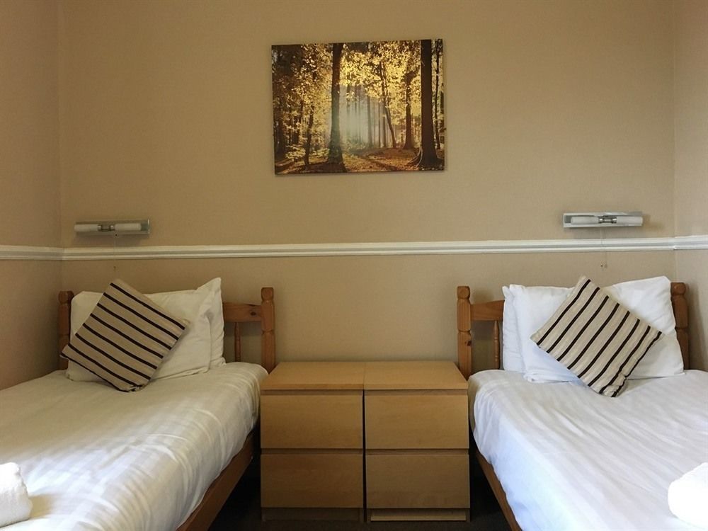 The Abbey Inn Пейсли Экстерьер фото